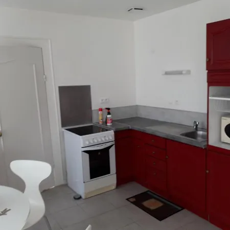 Logis De Curie 2 Louviers