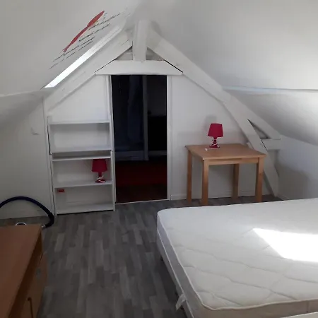 Logis De Curie 2 Louviers